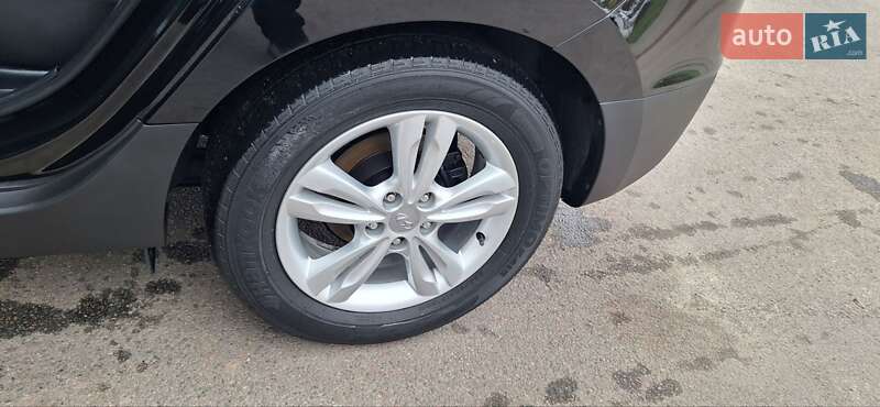 Внедорожник / Кроссовер Hyundai ix35 2014 в Новоархангельске