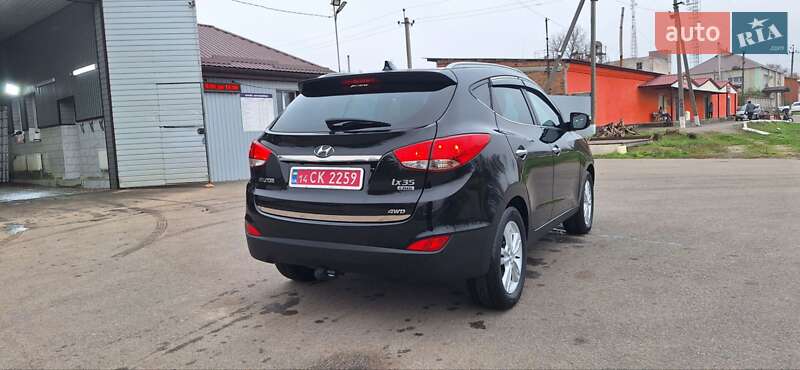 Внедорожник / Кроссовер Hyundai ix35 2014 в Новоархангельске