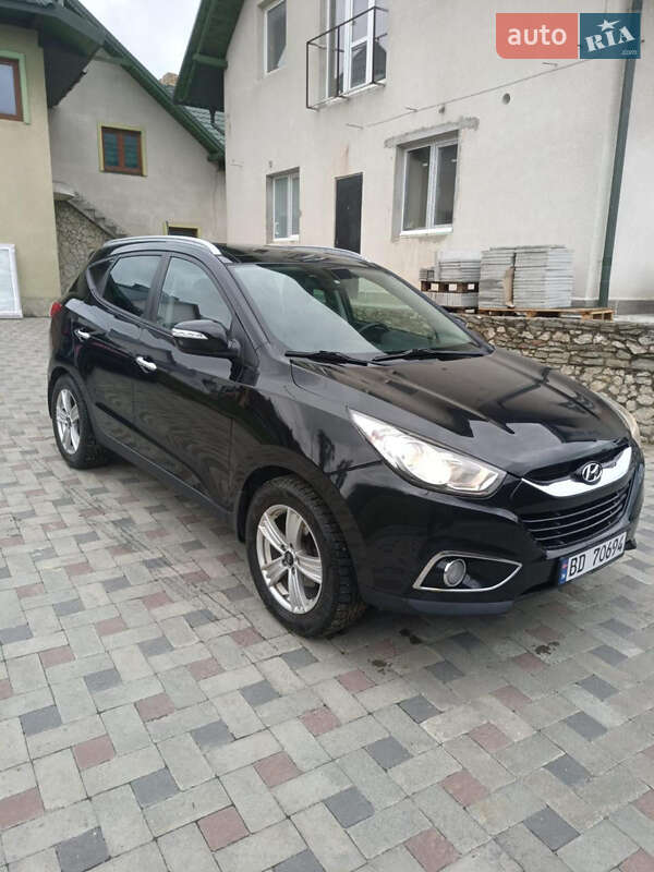 Внедорожник / Кроссовер Hyundai ix35 2010 в Тернополе фото 4 Внедорожник / Кроссовер Hyundai ix35 2010 в Тернополе