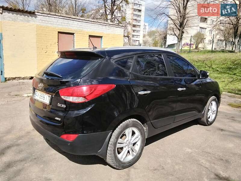 Внедорожник / Кроссовер Hyundai ix35 2012 в Харькове