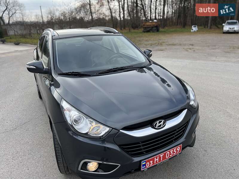 Позашляховик / Кросовер Hyundai ix35 2011 в Радивиліві