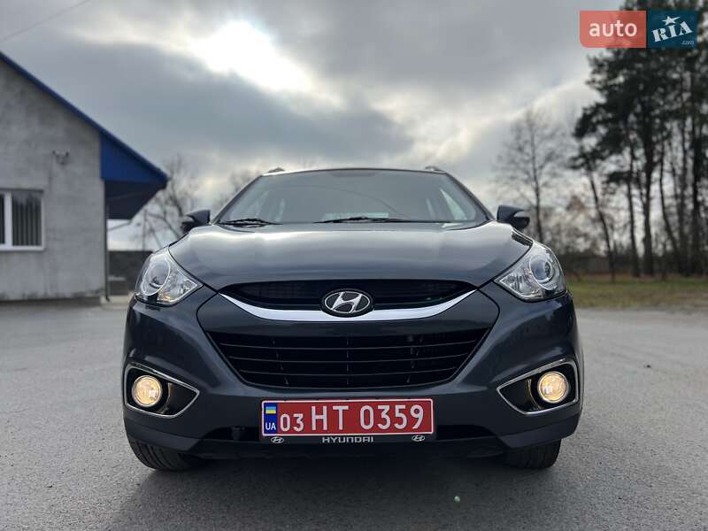 Позашляховик / Кросовер Hyundai ix35 2011 в Радивиліві