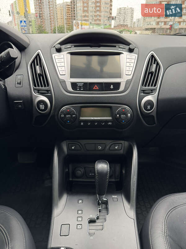 Внедорожник / Кроссовер Hyundai ix35 2012 в Киеве