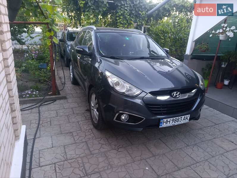 Внедорожник / Кроссовер Hyundai ix35 2010 в Одессе