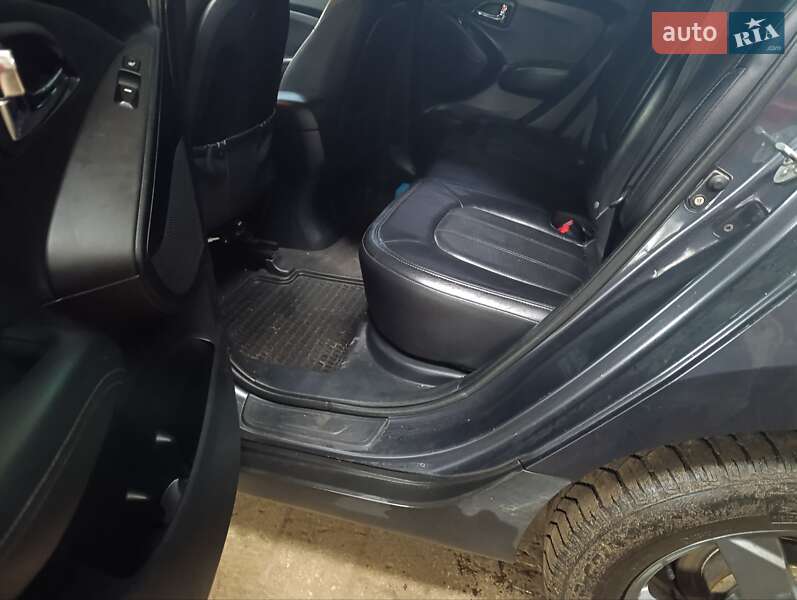 Внедорожник / Кроссовер Hyundai ix35 2010 в Одессе