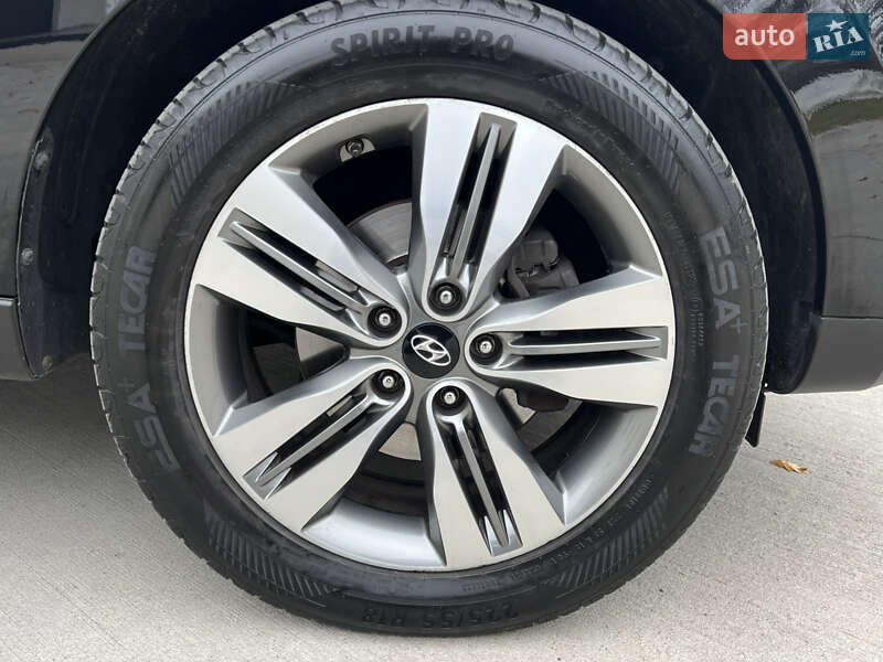 Позашляховик / Кросовер Hyundai ix35 2014 в Луцьку