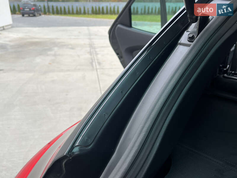 Позашляховик / Кросовер Hyundai ix35 2014 в Луцьку