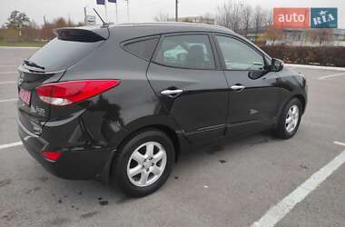 Внедорожник / Кроссовер Hyundai ix35 2010 в Полтаве