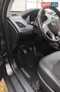 Внедорожник / Кроссовер Hyundai ix35 2010 в Полтаве