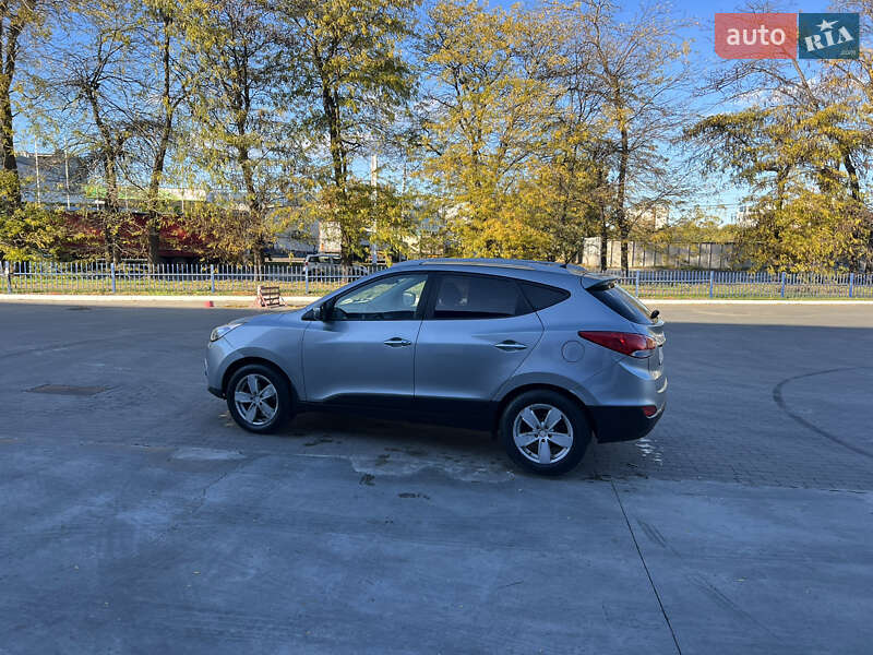 Внедорожник / Кроссовер Hyundai ix35 2012 в Одессе