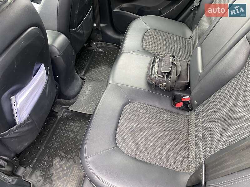Внедорожник / Кроссовер Hyundai ix35 2012 в Ивано-Франковске фото 2 Внедорожник / Кроссовер Hyundai ix35 2012 в Ивано-Франковске