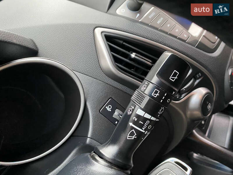 Внедорожник / Кроссовер Hyundai ix35 2015 в Радивилове