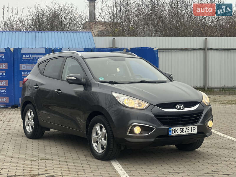 Внедорожник / Кроссовер Hyundai ix35 2011 в Дубно