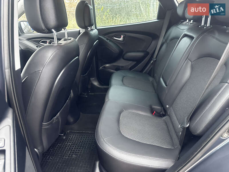 Внедорожник / Кроссовер Hyundai ix35 2011 в Дубно