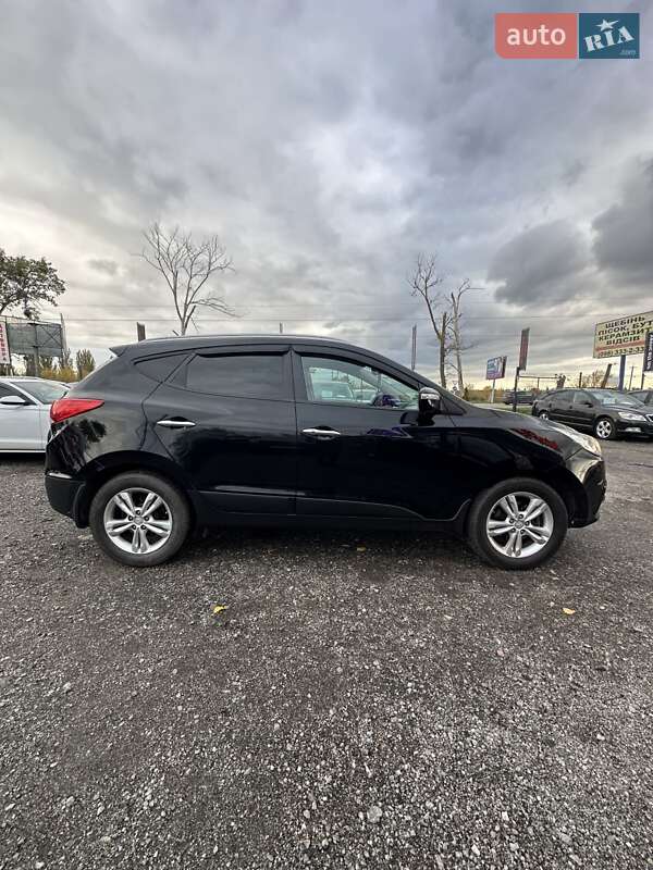 Позашляховик / Кросовер Hyundai ix35 2011 в Білогородці