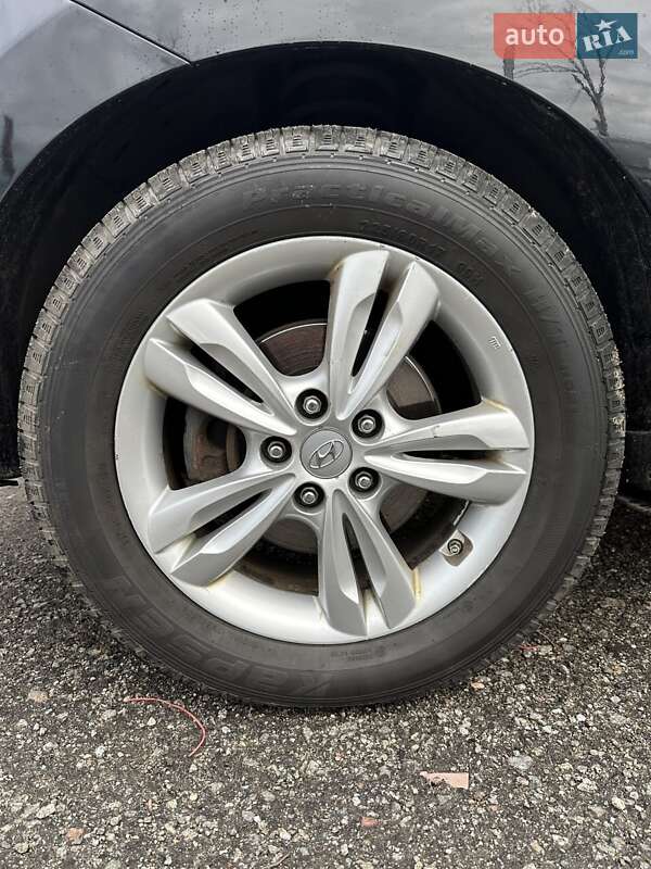 Позашляховик / Кросовер Hyundai ix35 2011 в Білогородці