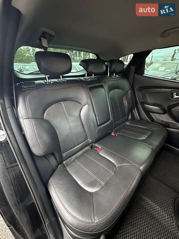 Позашляховик / Кросовер Hyundai ix35 2011 в Білогородці
