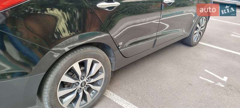 Внедорожник / Кроссовер Hyundai ix35 2011 в Одессе фото 6 Внедорожник / Кроссовер Hyundai ix35 2011 в Одессе