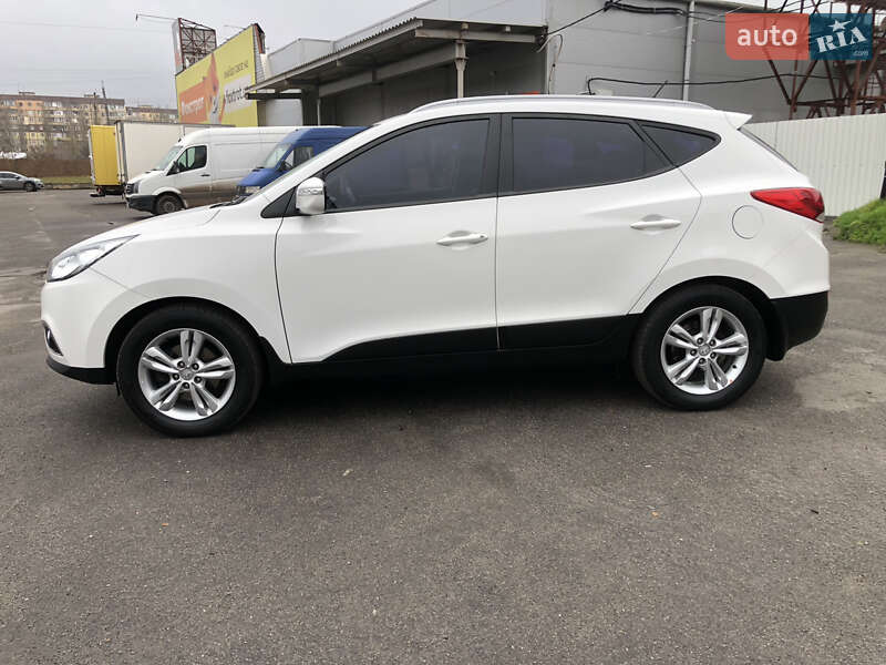 Позашляховик / Кросовер Hyundai ix35 2013 в Кривому Розі фото 3 Позашляховик / Кросовер Hyundai ix35 2013 в Кривому Розі