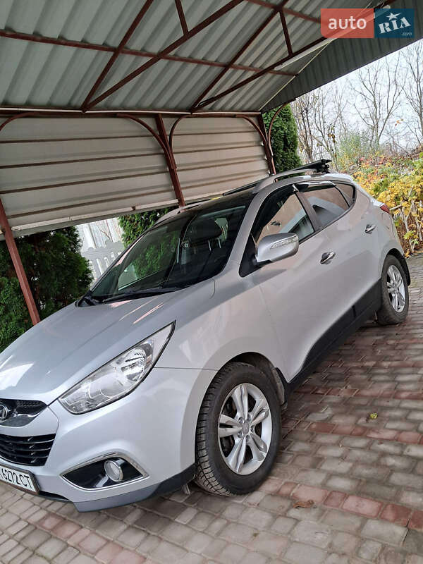 Внедорожник / Кроссовер Hyundai ix35 2011 в Староконстантинове фото 4 Внедорожник / Кроссовер Hyundai ix35 2011 в Староконстантинове