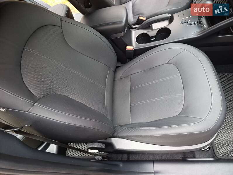 Внедорожник / Кроссовер Hyundai ix35 2013 в Киеве фото 46 Внедорожник / Кроссовер Hyundai ix35 2013 в Киеве