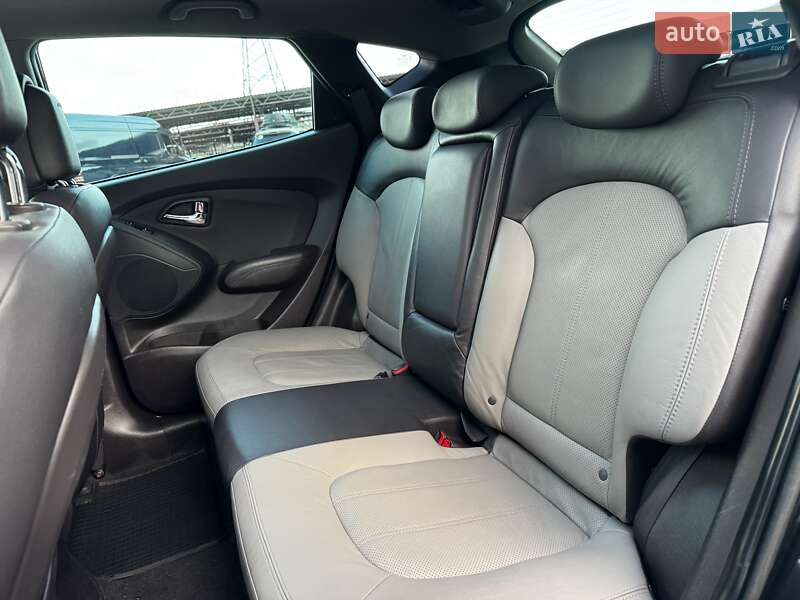 Внедорожник / Кроссовер Hyundai ix35 2011 в Одессе фото 37 Внедорожник / Кроссовер Hyundai ix35 2011 в Одессе