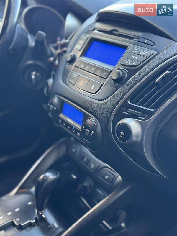 Внедорожник / Кроссовер Hyundai ix35 2014 в Ивано-Франковске