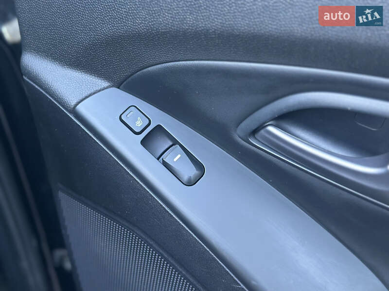 Внедорожник / Кроссовер Hyundai ix35 2014 в Львове фото 18 Внедорожник / Кроссовер Hyundai ix35 2014 в Львове