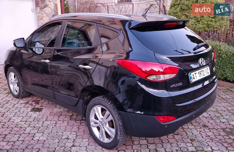 Внедорожник / Кроссовер Hyundai ix35 2010 в Ивано-Франковске фото 3 Внедорожник / Кроссовер Hyundai ix35 2010 в Ивано-Франковске