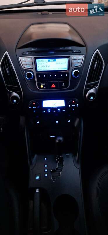 Внедорожник / Кроссовер Hyundai ix35 2010 в Ивано-Франковске фото 12 Внедорожник / Кроссовер Hyundai ix35 2010 в Ивано-Франковске