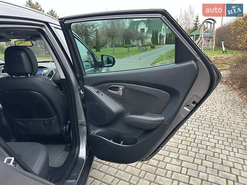 Внедорожник / Кроссовер Hyundai ix35 2011 в Луцке фото 49 Внедорожник / Кроссовер Hyundai ix35 2011 в Луцке