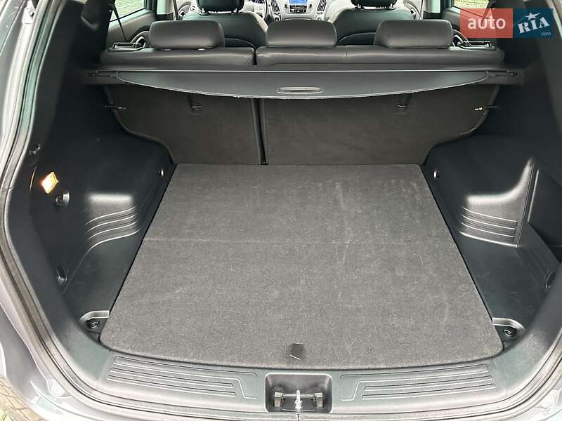 Внедорожник / Кроссовер Hyundai ix35 2011 в Луцке фото 51 Внедорожник / Кроссовер Hyundai ix35 2011 в Луцке