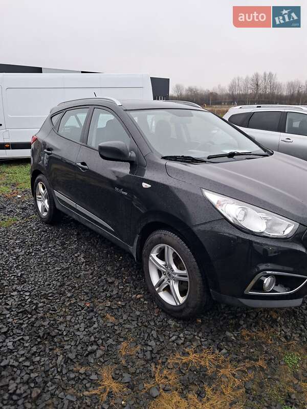 Позашляховик / Кросовер Hyundai ix35 2010 в Луцьку фото 3 Позашляховик / Кросовер Hyundai ix35 2010 в Луцьку