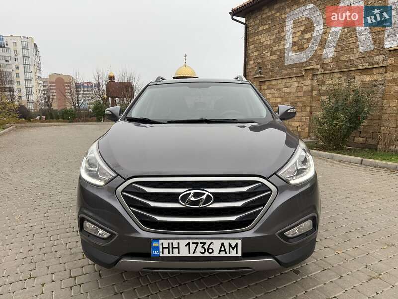 Внедорожник / Кроссовер Hyundai ix35 2014 в Черноморске