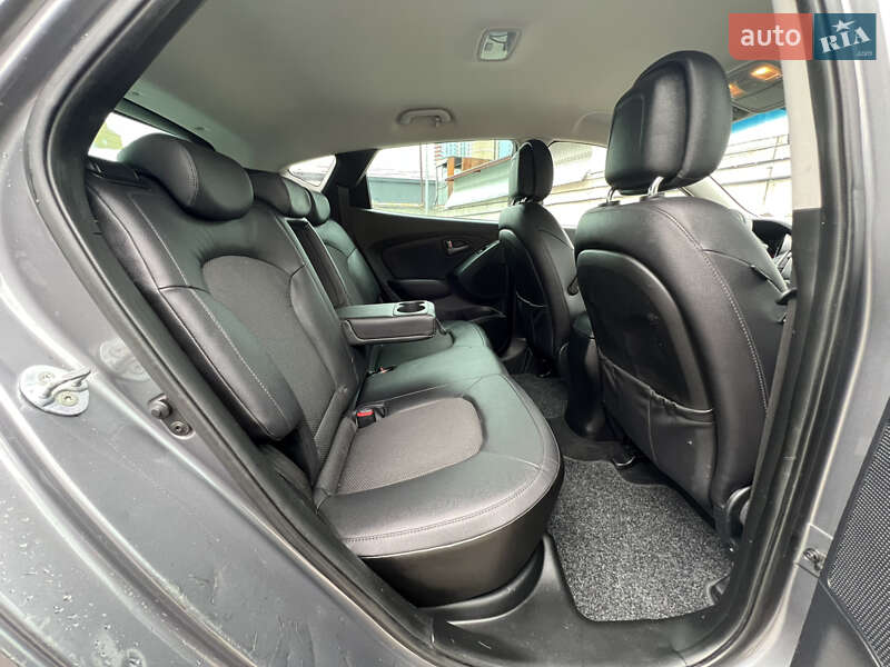 Внедорожник / Кроссовер Hyundai ix35 2015 в Киеве фото 25 Внедорожник / Кроссовер Hyundai ix35 2015 в Киеве