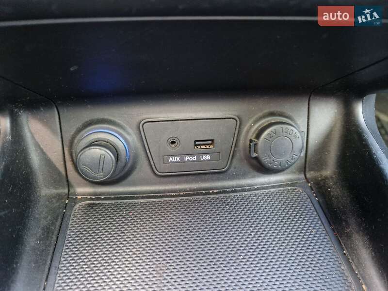 Внедорожник / Кроссовер Hyundai ix35 2010 в Кропивницком