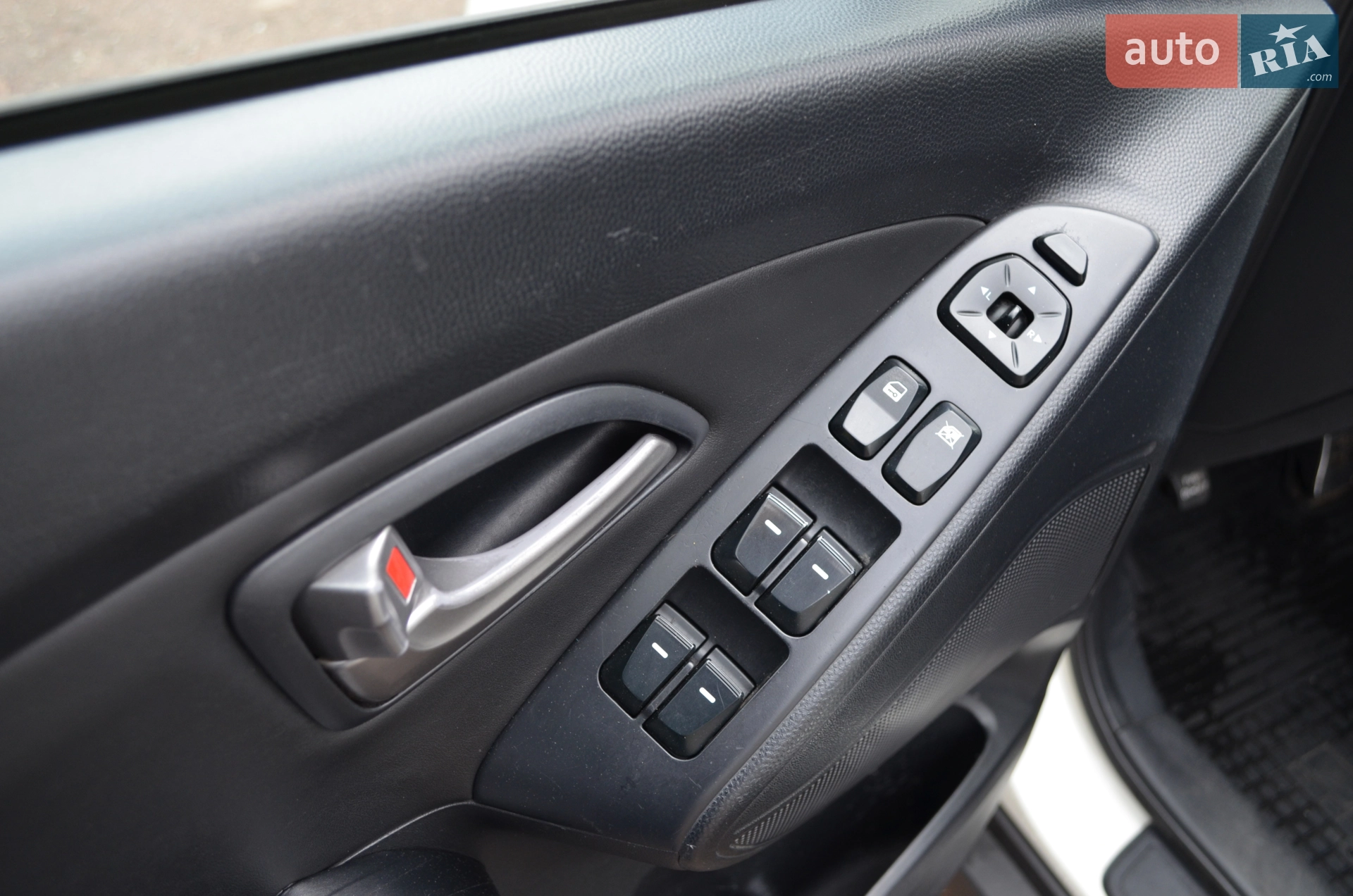 2010 Hyundai ix35 - мініатюра 12
