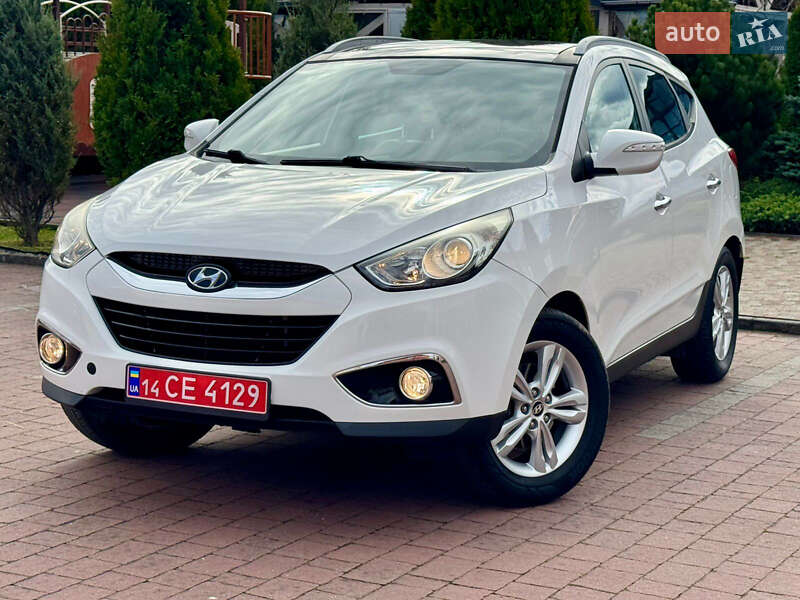 Внедорожник / Кроссовер Hyundai ix35 2012 в Стрые
