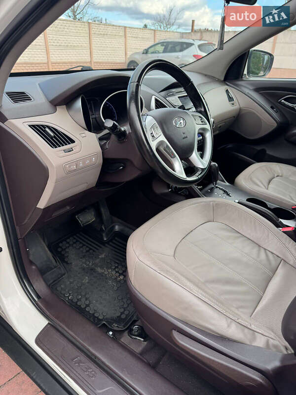 Внедорожник / Кроссовер Hyundai ix35 2012 в Стрые