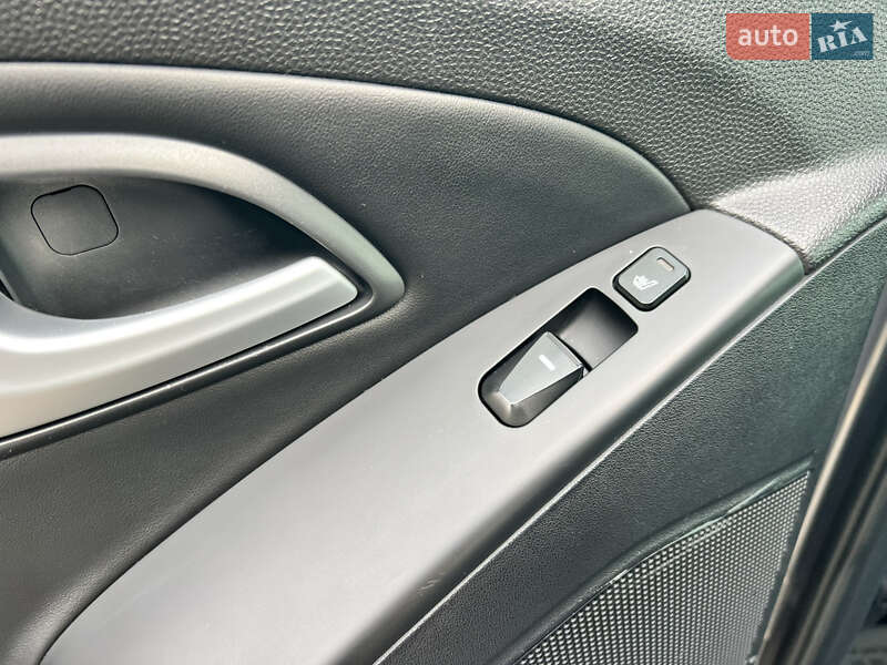 Внедорожник / Кроссовер Hyundai ix35 2013 в Николаеве фото 20 Внедорожник / Кроссовер Hyundai ix35 2013 в Николаеве