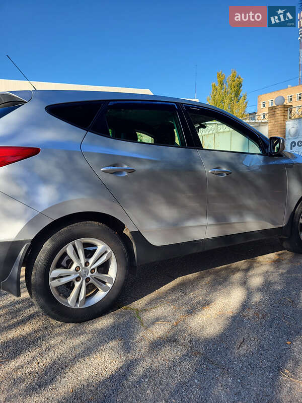 Внедорожник / Кроссовер Hyundai ix35 2011 в Никополе