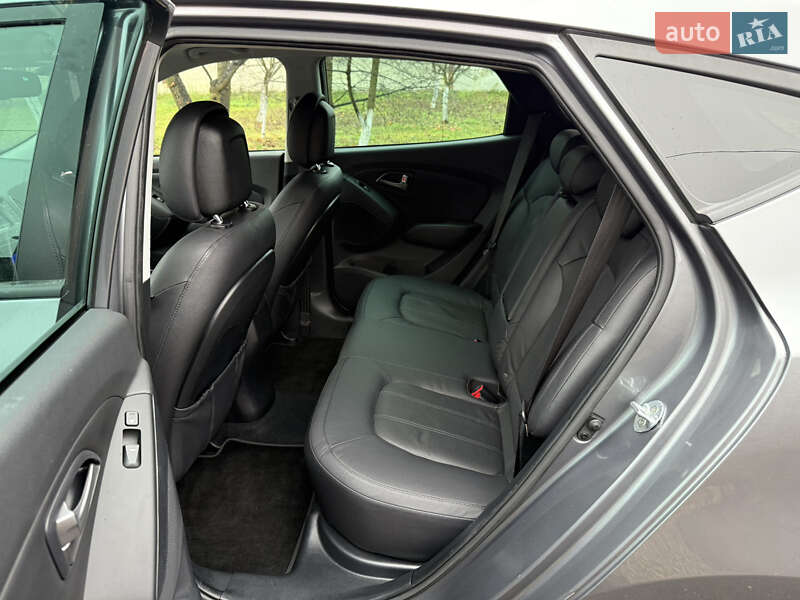 Позашляховик / Кросовер Hyundai ix35 2014 в Луцьку