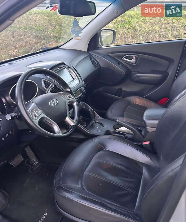 Внедорожник / Кроссовер Hyundai ix35 2015 в Ровно