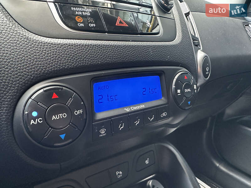 Внедорожник / Кроссовер Hyundai ix35 2011 в Львове