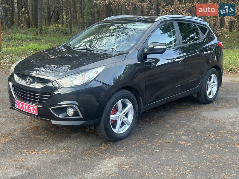 Внедорожник / Кроссовер Hyundai ix35 2010 в Ровно