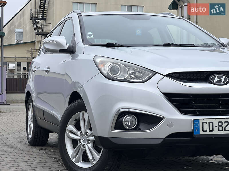Внедорожник / Кроссовер Hyundai ix35 2011 в Луцке