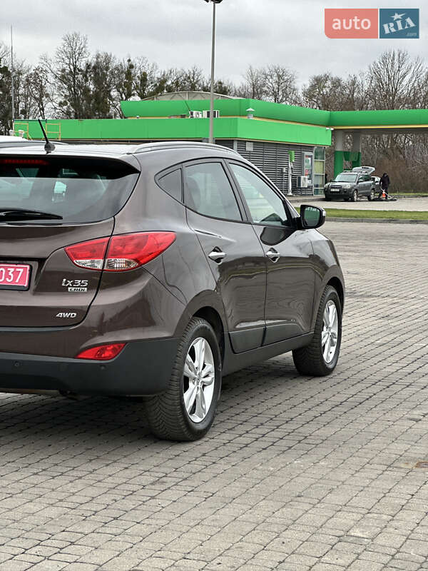 Внедорожник / Кроссовер Hyundai ix35 2011 в Радивилове