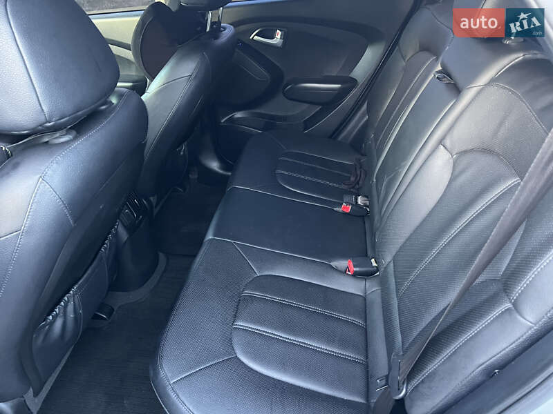 Внедорожник / Кроссовер Hyundai ix35 2013 в Одессе