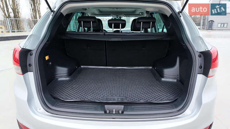 Внедорожник / Кроссовер Hyundai ix35 2011 в Киеве