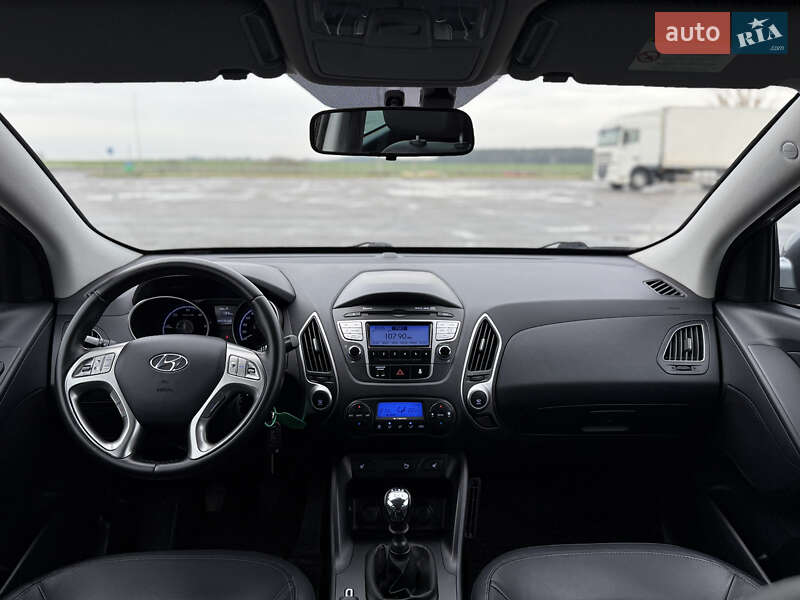 Внедорожник / Кроссовер Hyundai ix35 2011 в Радивилове